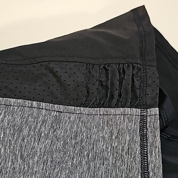 Champion Black & Gray Skorts Sise M - Picture 6 of 7